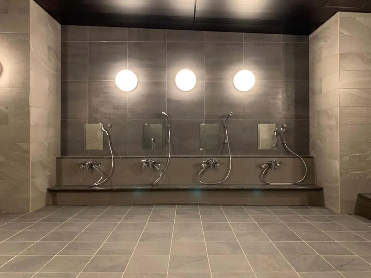 Akabane Holic Hotel طوكيو